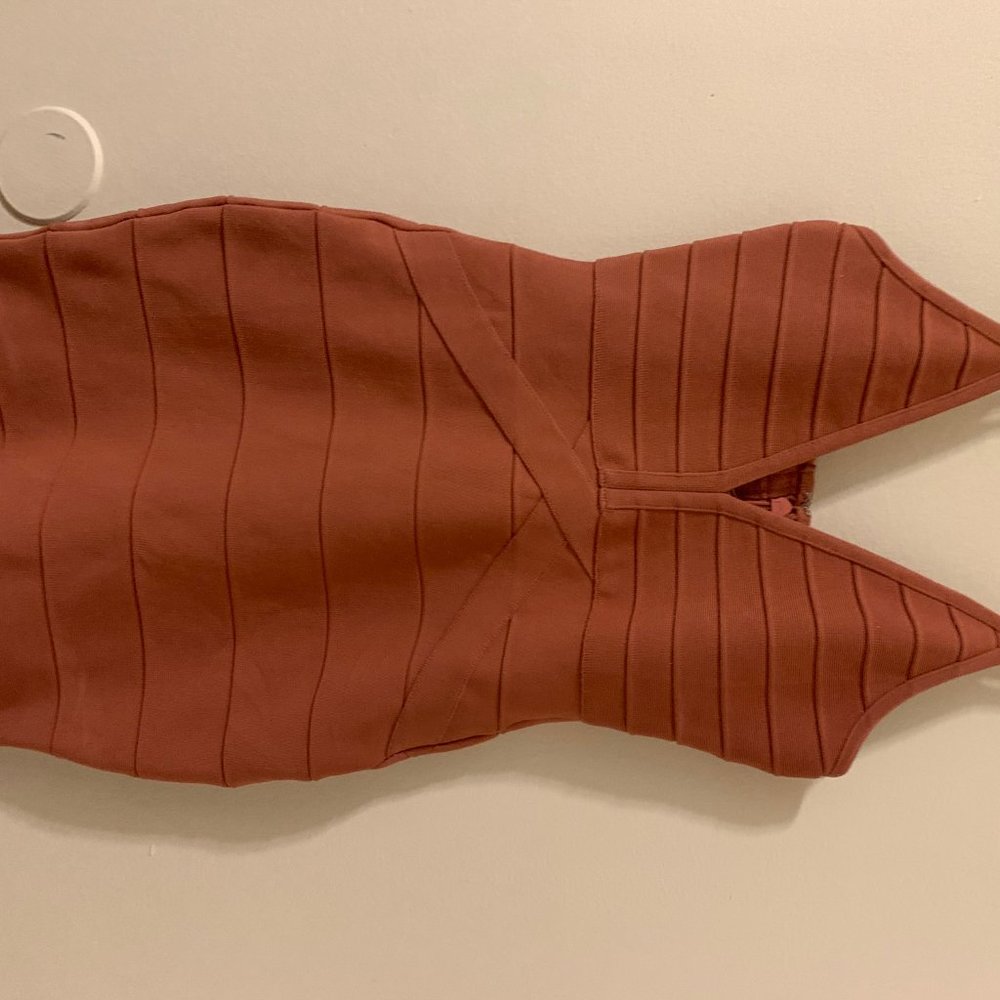 bodycon cocktail dress